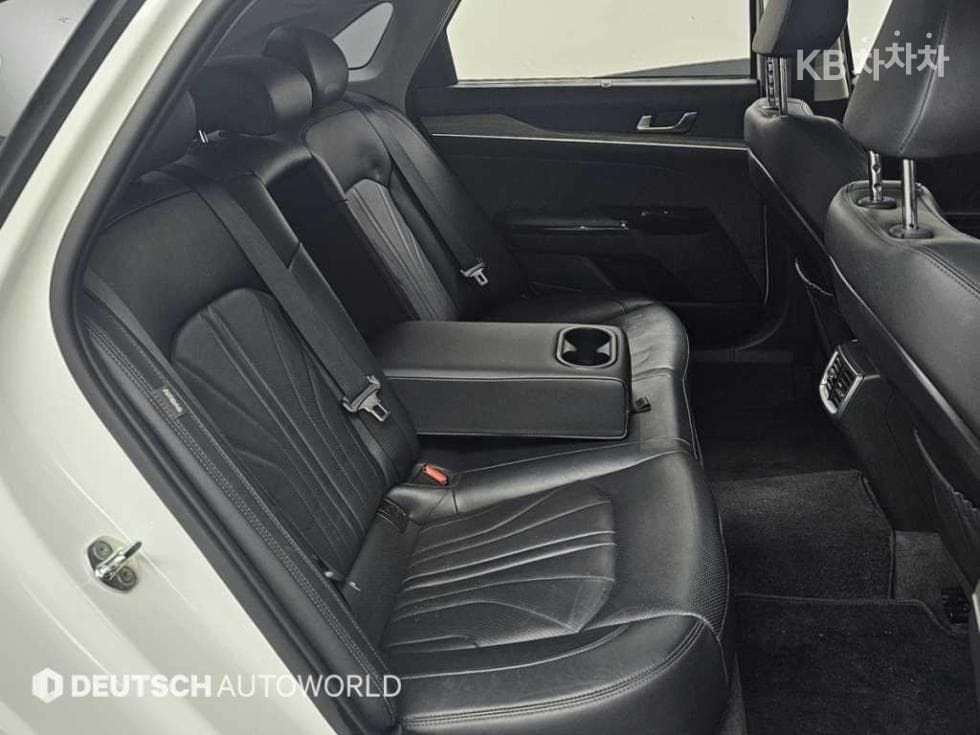 Kia K5 3rd Gen1.6 Gasoline Turbo Signature - 12