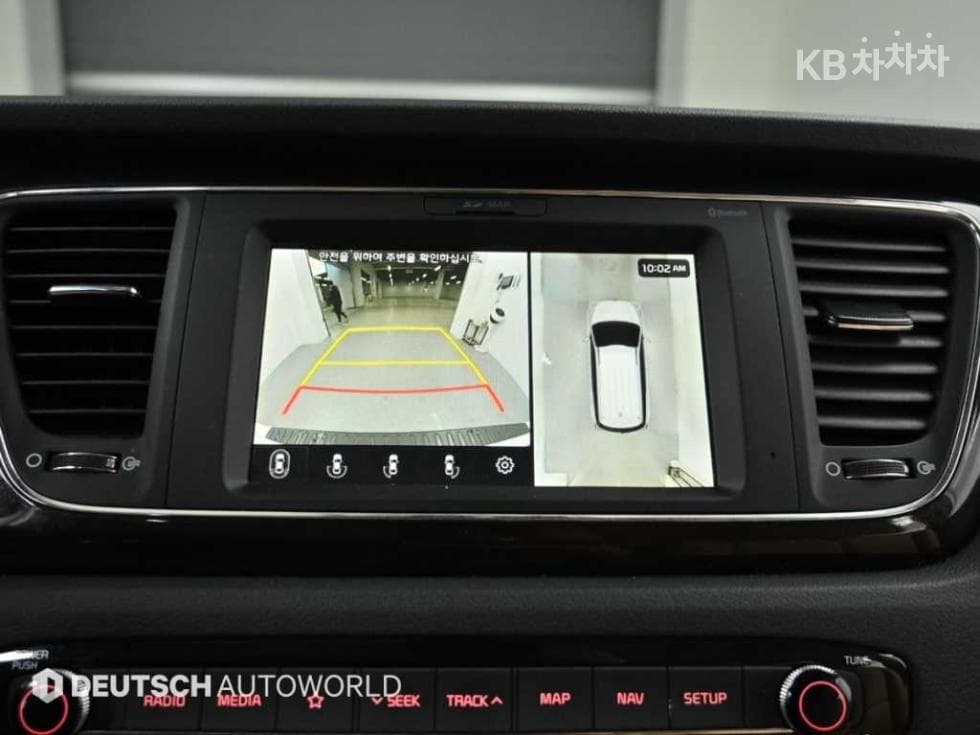 Киа The New (фейслифт) Канивал7-местен (Лимузин) 2.2 Дизел Лимузин VIP - 15