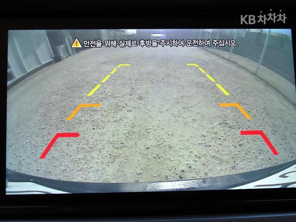 КейДжи Мобилити 뷰티플 코란도1.6 Дизел 2WD 딜Базов Plus - 15