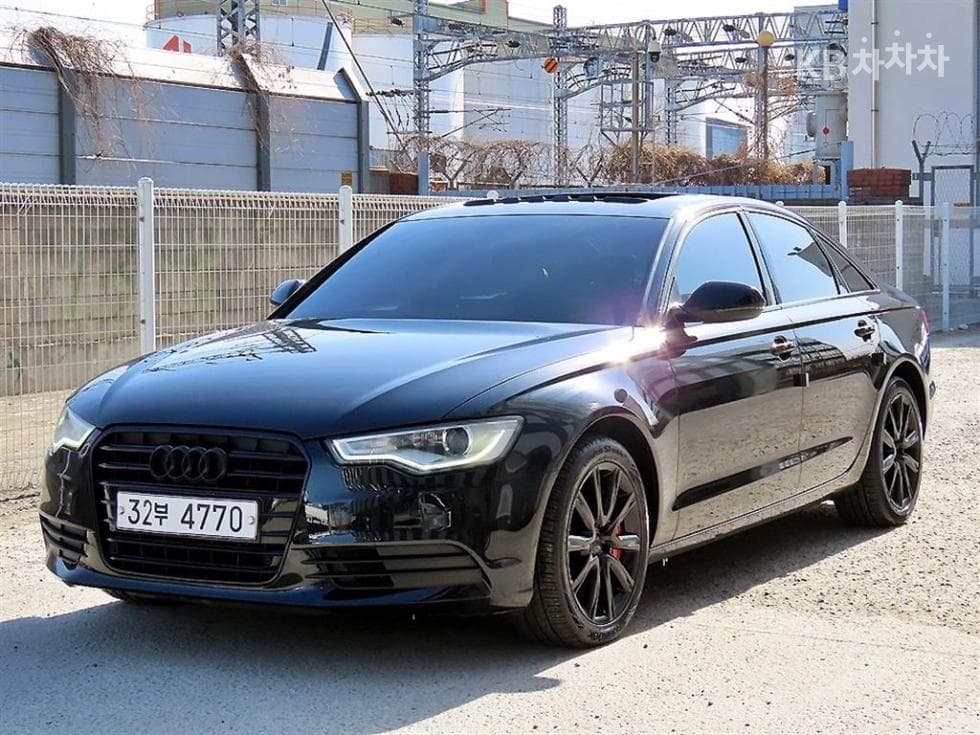 Ауди NEW A63.0 TFSI 콰트로 C6 - 2