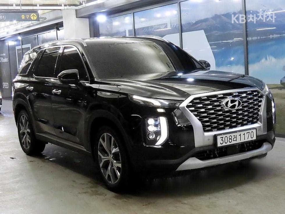 Hyundai Palisade 2.2 Diesel 7-seater (Limousine) Prestige - Image 1