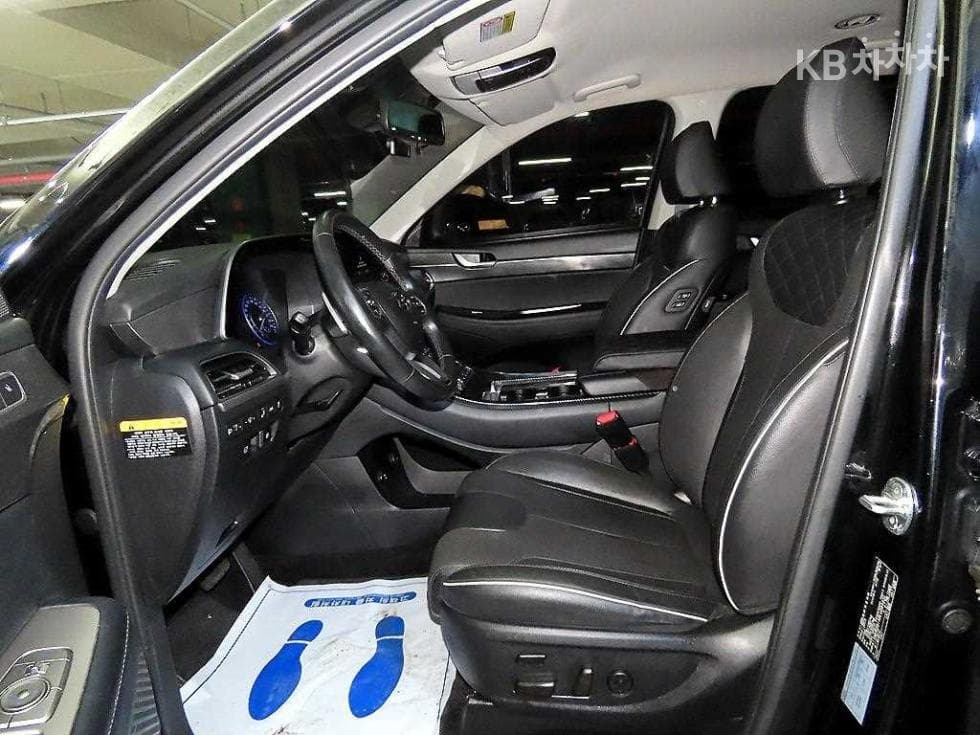 Hyundai Palisade2.2 Diesel 7-seater (Limousine) Prestige - 6
