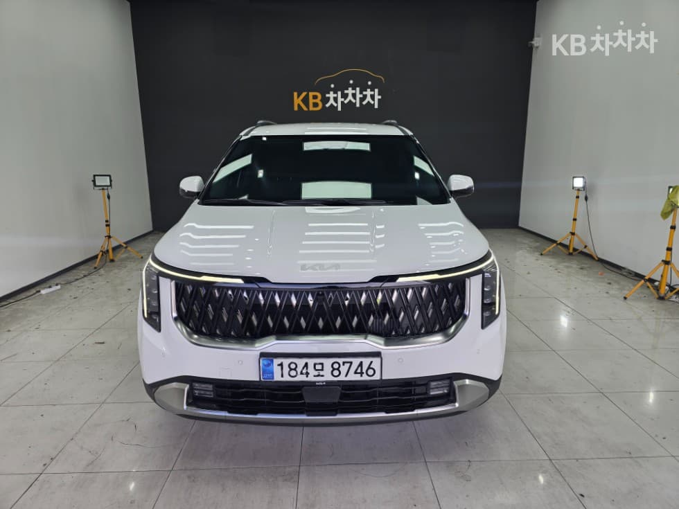 Киа The New (фейслифт) Канивал 4-то поколение D2.2 9-местен Signature - Image 1