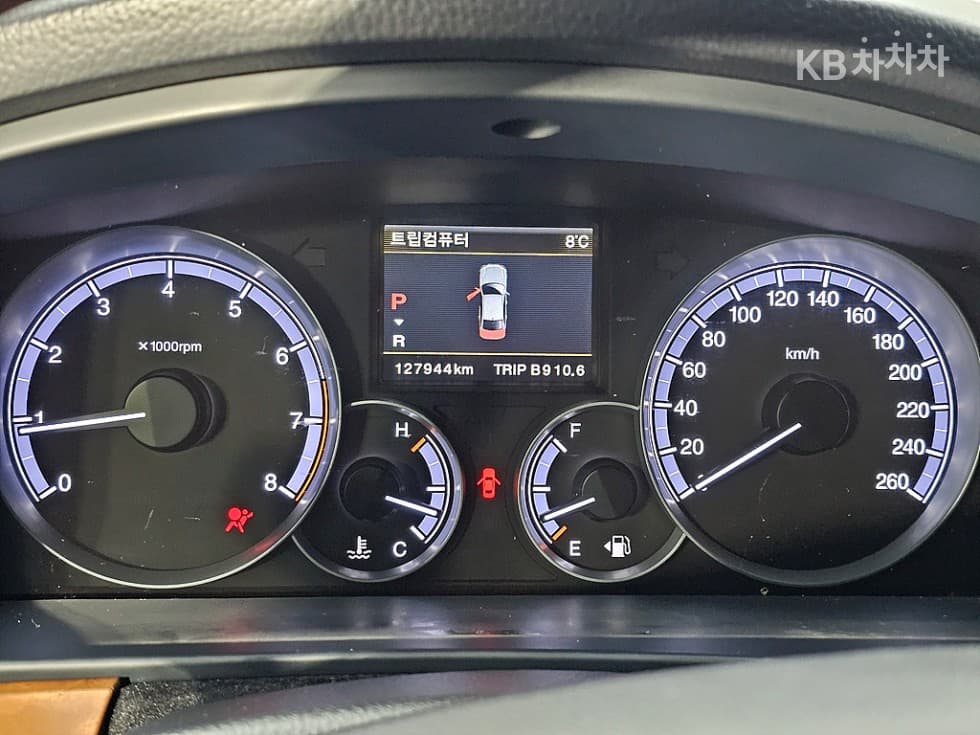 КейДжи Мобилити Нов체어맨WCW700 4TRONIC 5-местен Престиж - 7