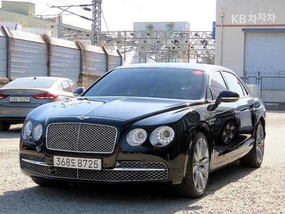 벤틀리 플라잉스퍼 Второ поколение6.0 Стандартен - 2