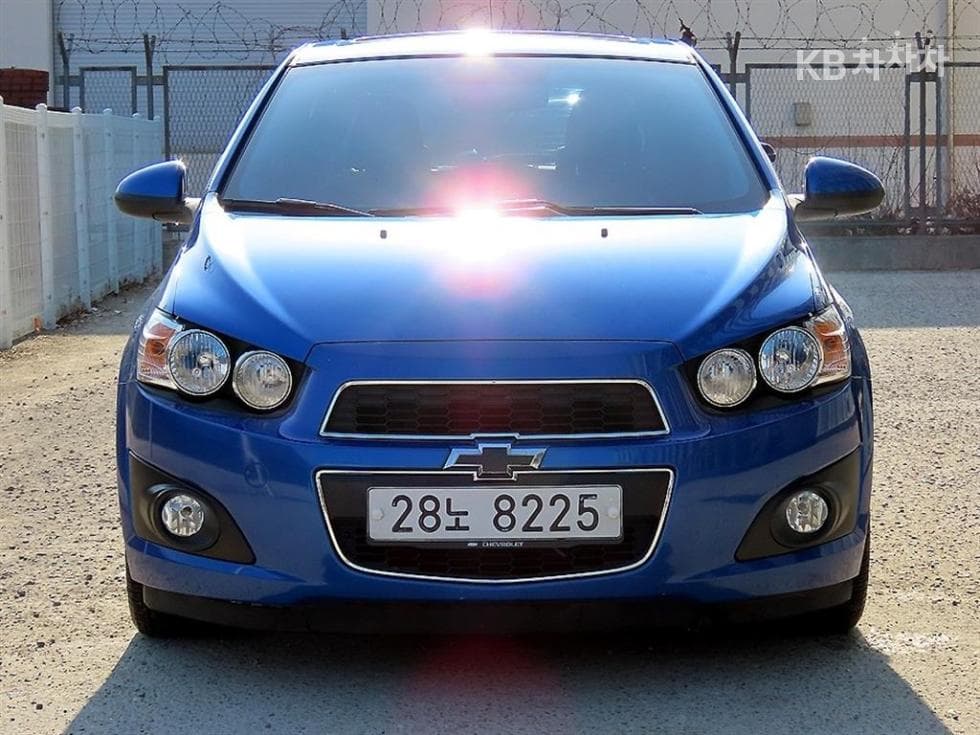 Джи Ем Корея Chevrolet 아베오 Хечбек LT Най-висок клас - Image 1