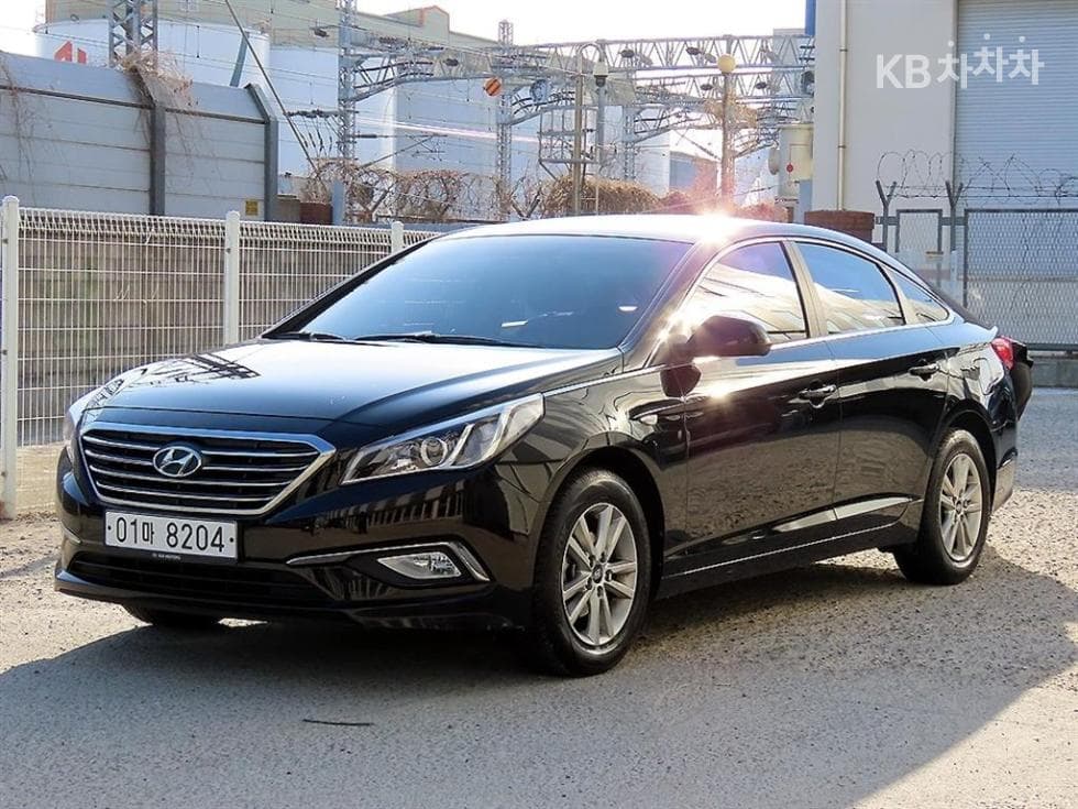 Хюндай Соната LFLPI Рент-а-кар Смарт - 2