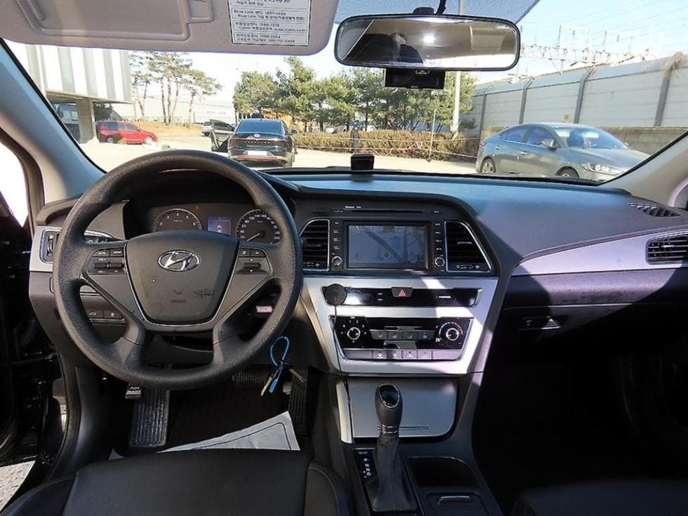 Хюндай Соната LFLPI Рент-а-кар Смарт - 7