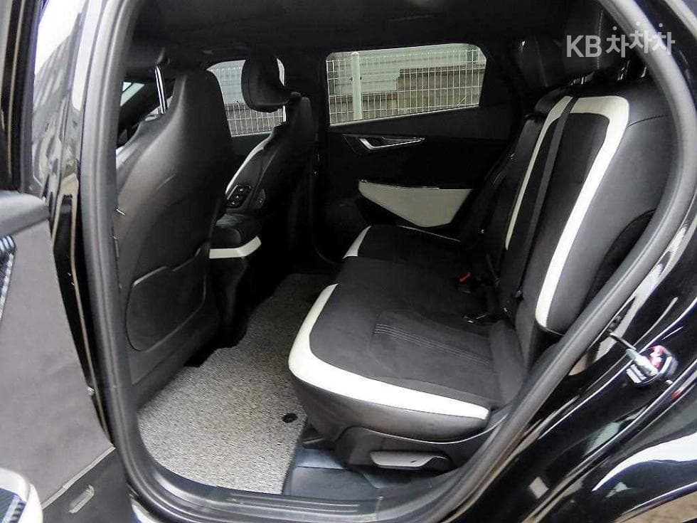 Kia EV6롱 레Seater지 4WD GT-Line - 6
