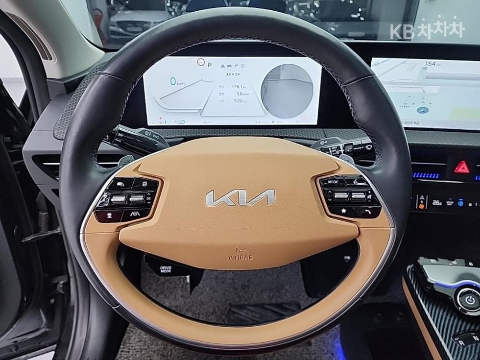Киа EV6롱 레Местен지 4x4 어스 - 9