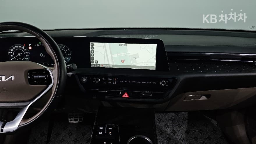 Kia K82.5L gasoline Signature Special (special feature/edition) - 15