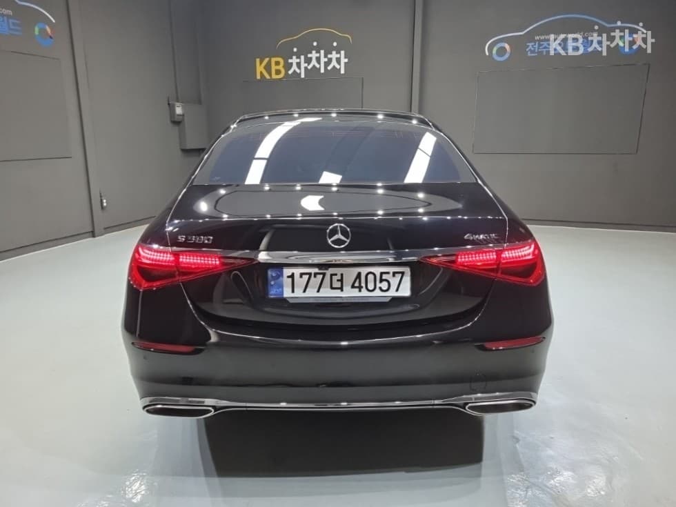 Mercedes-Benz S-Клас W223S580L 4Matic Стандартен - 3