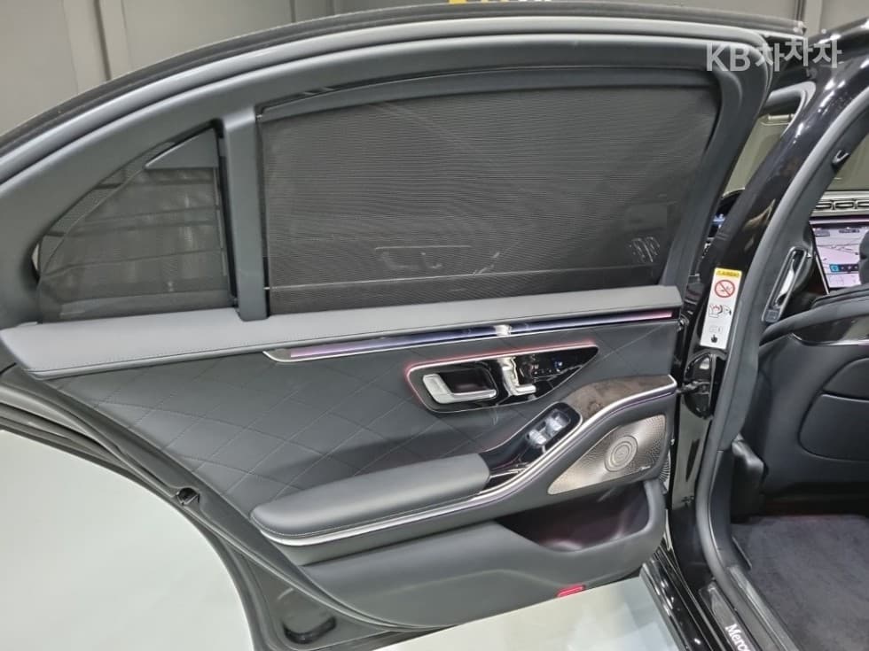 Mercedes-Benz S-Клас W223S580L 4Matic Стандартен - 21