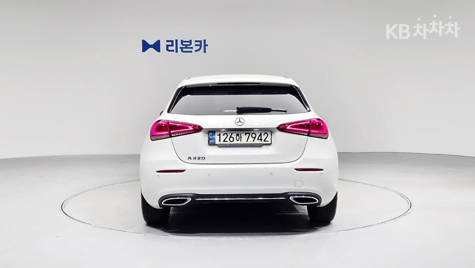 Mercedes-Benz A클래스(W177)A220 Hatchback Стандартен - 5