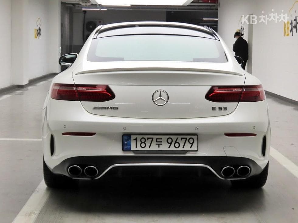 Mercedes-Benz E-Клас (W213)E53 AMG 4MATIC+ Coupe - 3