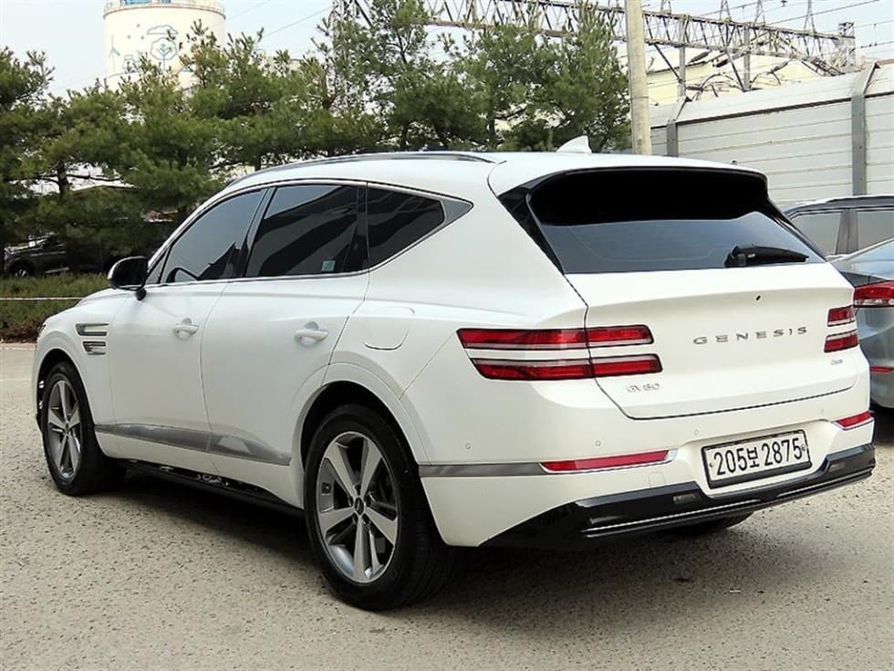 Genesis GV803.0 Diesel AWD - 3