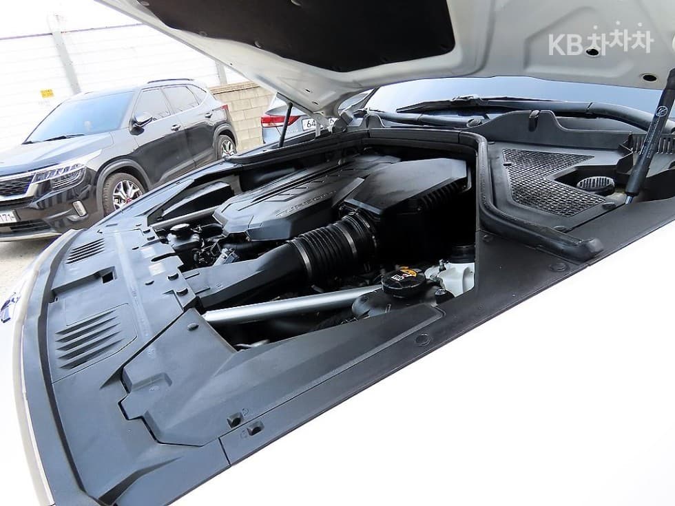 Genesis GV803.0 Diesel AWD - 19