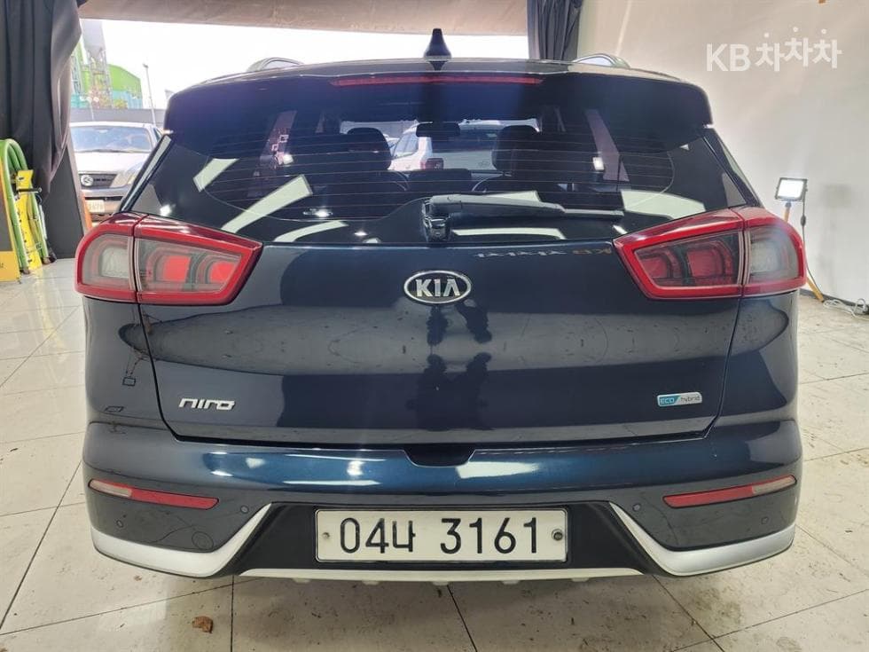 Kia Niro1.6 Prestige - 4