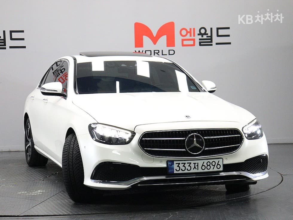 Mercedes-Benz E-Class (W213)E250 Avantgarde - 3