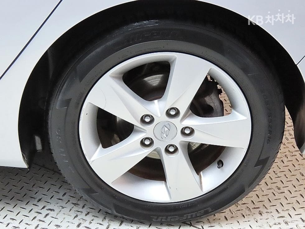 Хюндай Avante (Elantra)MDM16 GDi PREMIER - 20
