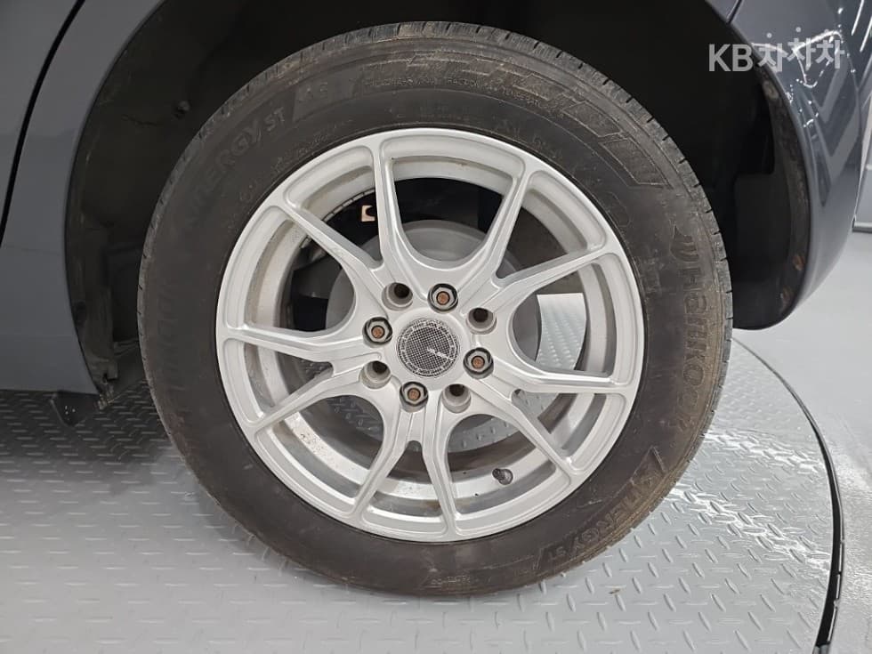 GM Korea The Next SparkLS Standard - 25