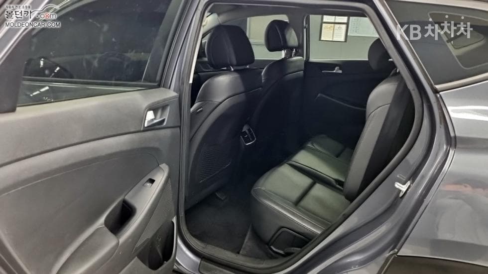 Hyundai All New TucsonDiesel(e-VGT UⅡ)1.7 2WD Modern - 10
