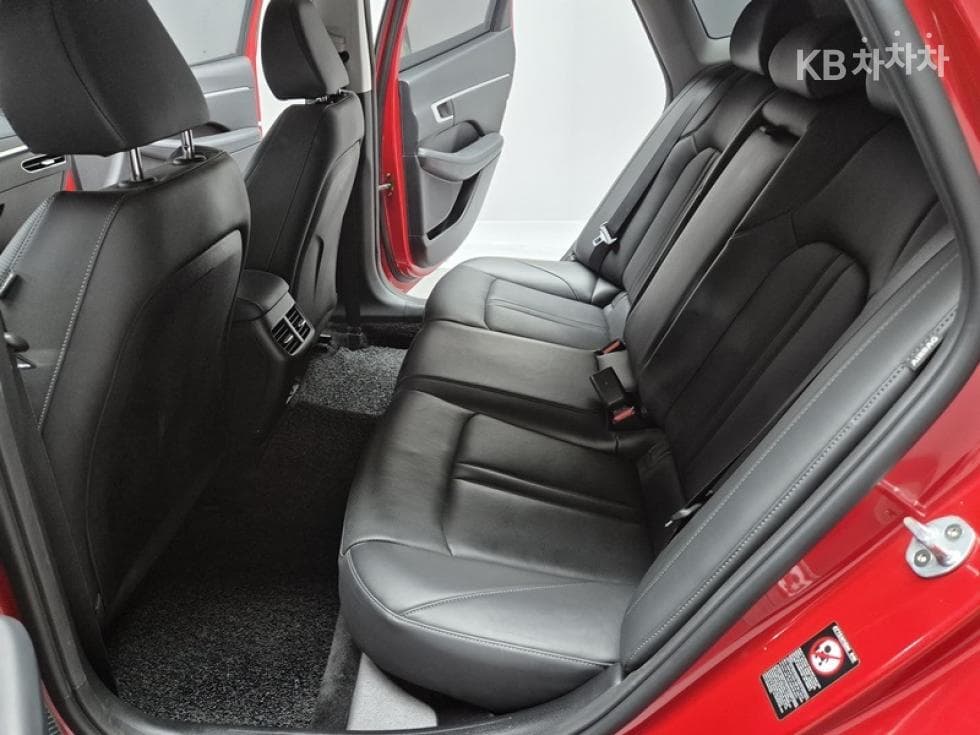 Hyundai Sonata (DN8)2.0 Premium - 17
