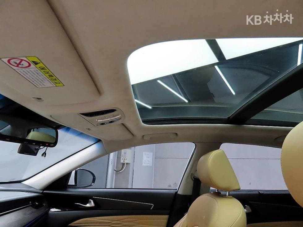 Киа K7 Premiere2.5 GDi X 에디션 - 17