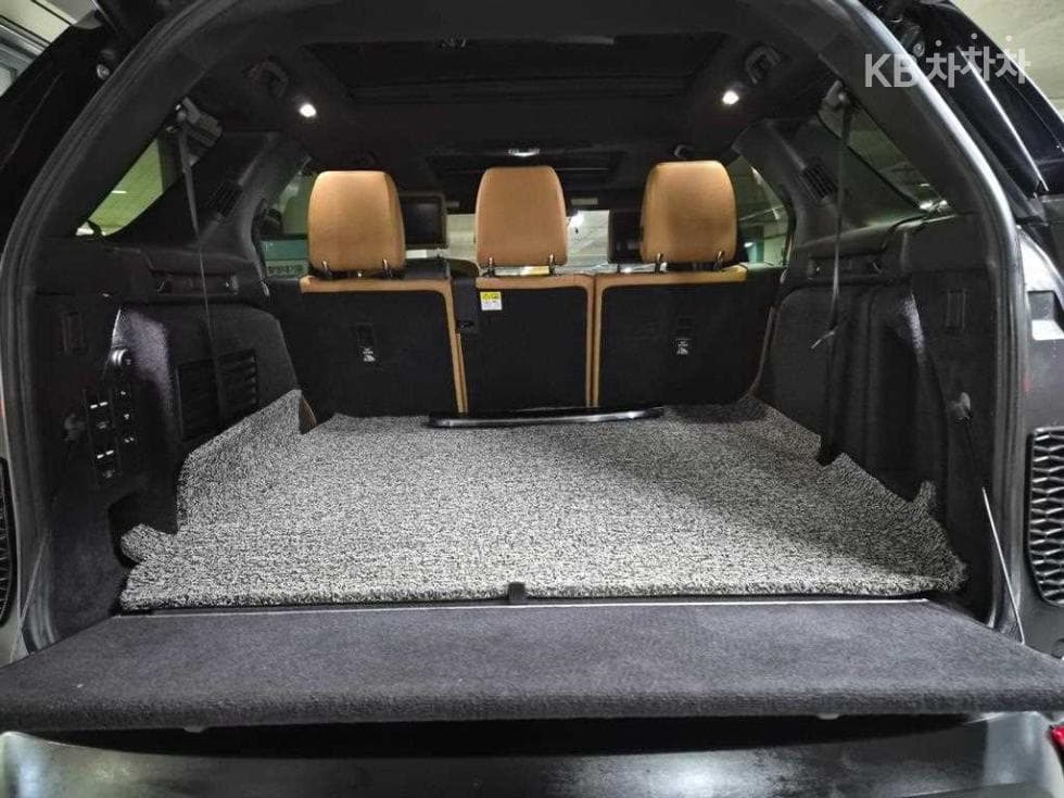 Land Rover 디스커버리53.0 SD6 HSE Luxury - 17