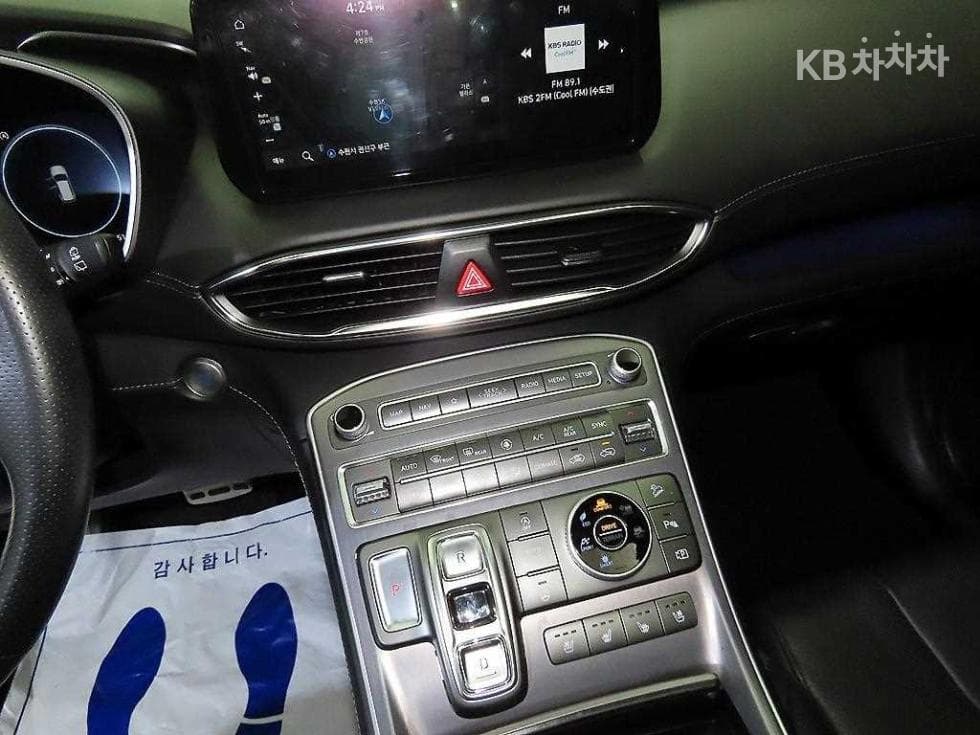Hyundai The New (facelift) Santa Fe TMGasoline 2.5T 4WD Calligraphy - 11