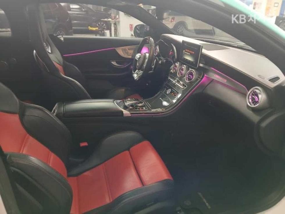 Mercedes-Benz The New (facelift) C-ClassC63 AMG Coupe W205 - 7