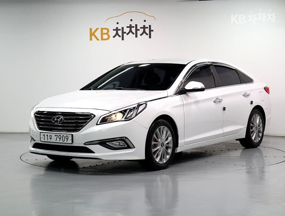 Хюндай Соната LF 2.0 Смарт Стандартен - Image 1