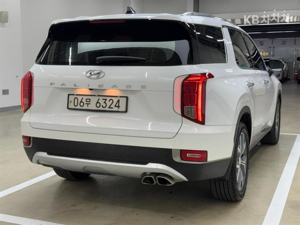 Hyundai Palisade2.2 Diesel 7-seater (Limousine) Prestige - 4
