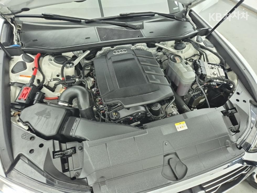 Audi A6(C8)45 TFSI Standard - 6