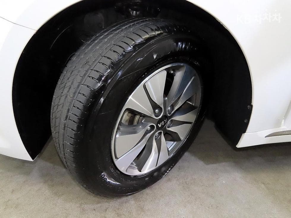 Kia K5 Hybrid Second generation2.0 Prestige - 18