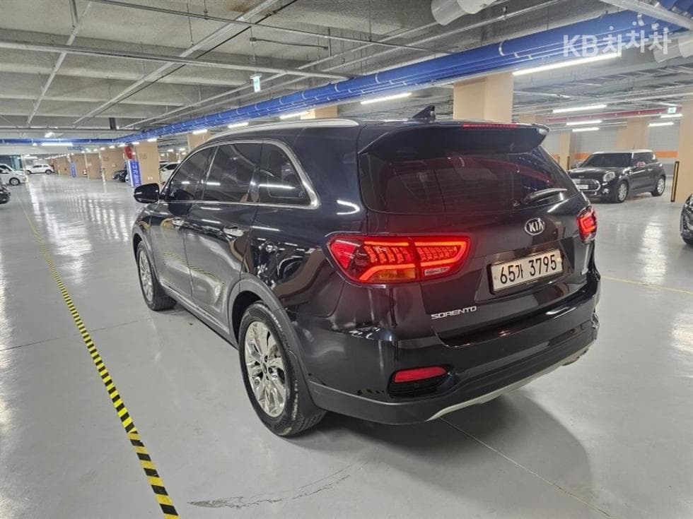 Kia The New (facelift) Sorento2.2 Diesel 2WD Noblesse Special (special feature/edition) - 4