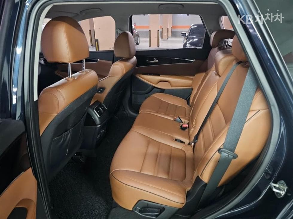 Kia The New (facelift) Sorento2.2 Diesel 2WD Noblesse Special (special feature/edition) - 8