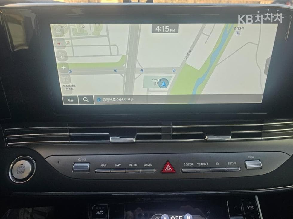 Hyundai The New (facelift) Grandeur (Azera)2.5 Le Blanc - 13