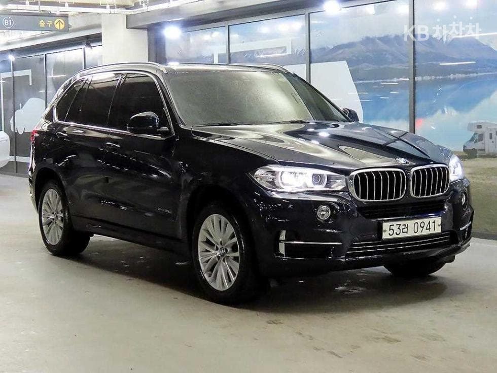BMW X5 (F15) xDrive 30d Standard - Image 1