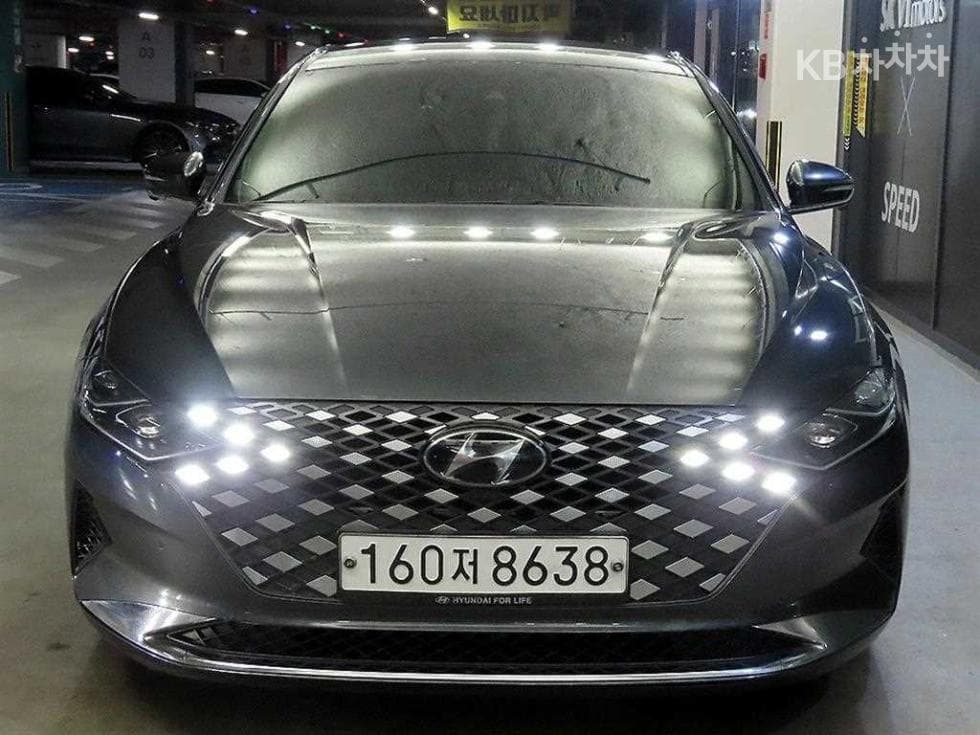 Hyundai The New (facelift) Grandeur (Azera) Hybrid2.4 Exclusive - 2