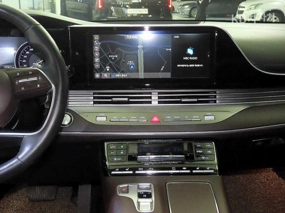 Hyundai The New (facelift) Grandeur (Azera) Hybrid2.4 Exclusive - 11