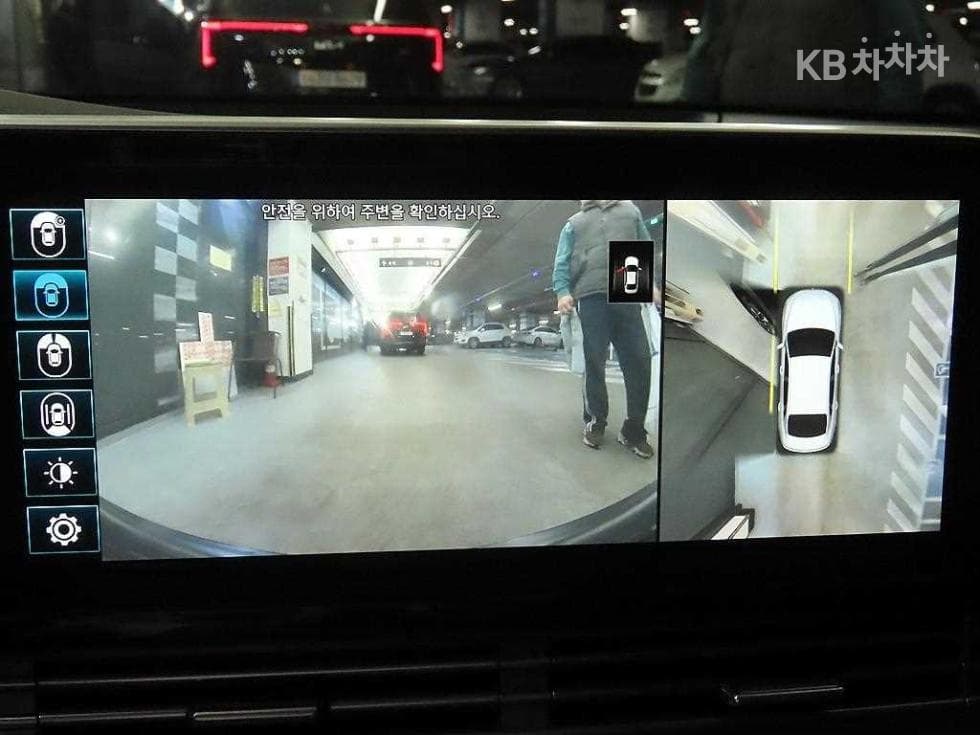 Hyundai The New (facelift) Grandeur (Azera) Hybrid2.4 Exclusive - 15