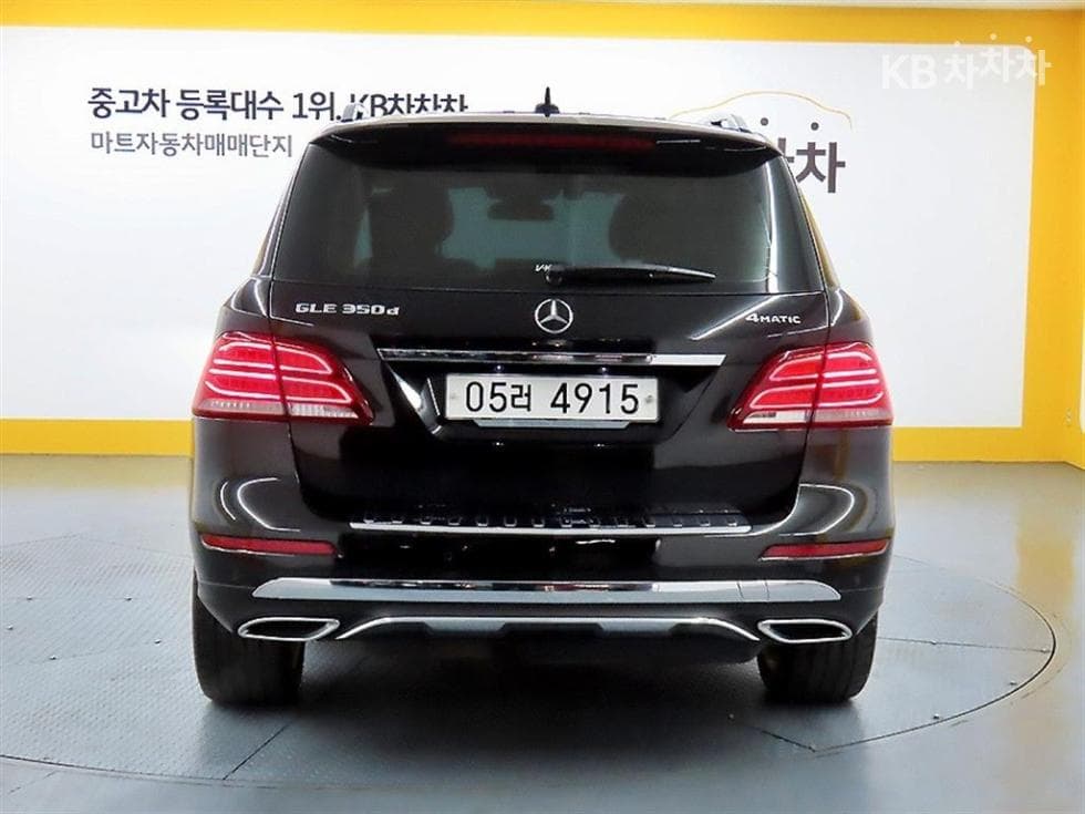 Mercedes-Benz GLE(W166)350 d 4Matic Standard - 3