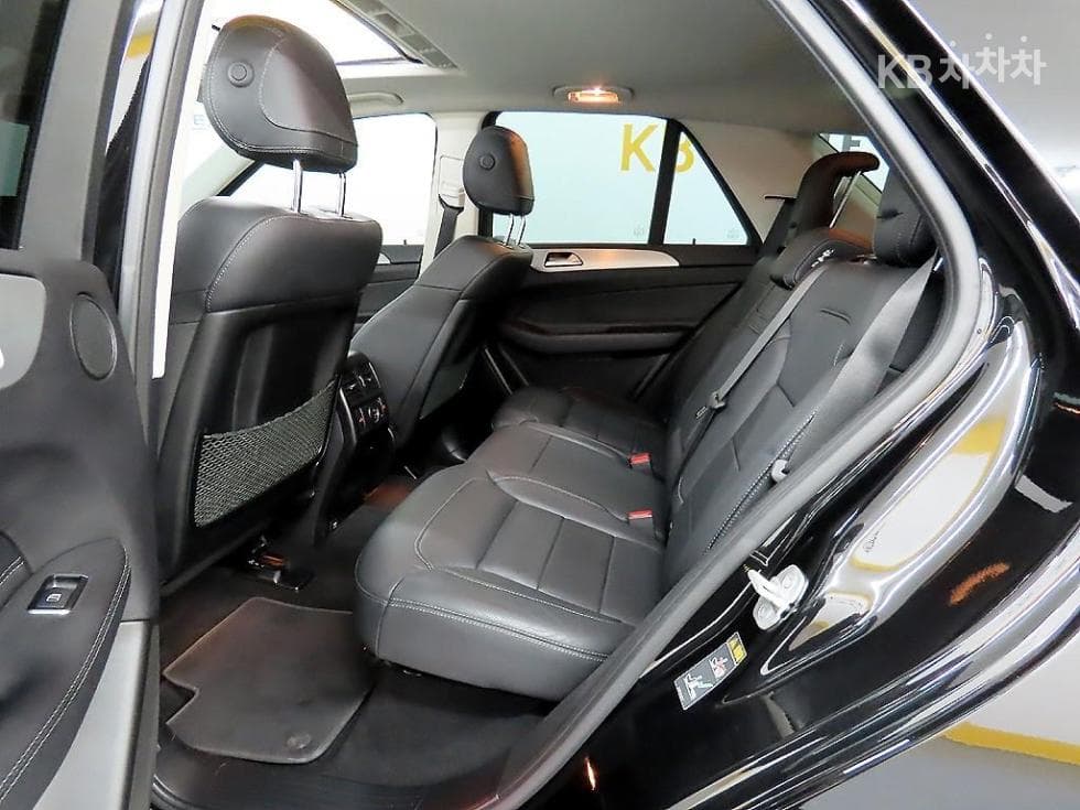 Mercedes-Benz GLE(W166)350 d 4Matic Standard - 6