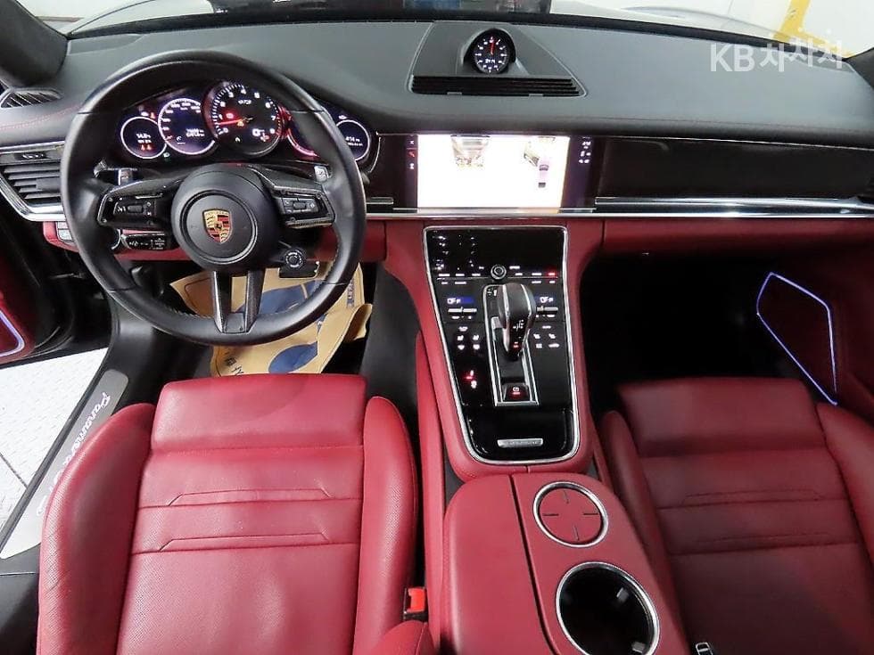Porsche 파나메라 (971)4.0 GTS Standard - 7