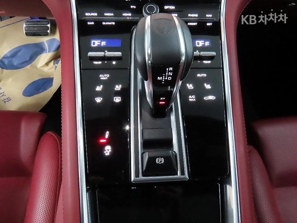 Porsche 파나메라 (971)4.0 GTS Standard - 10