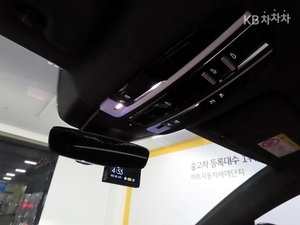 Porsche 파나메라 (971)4.0 GTS Standard - 16