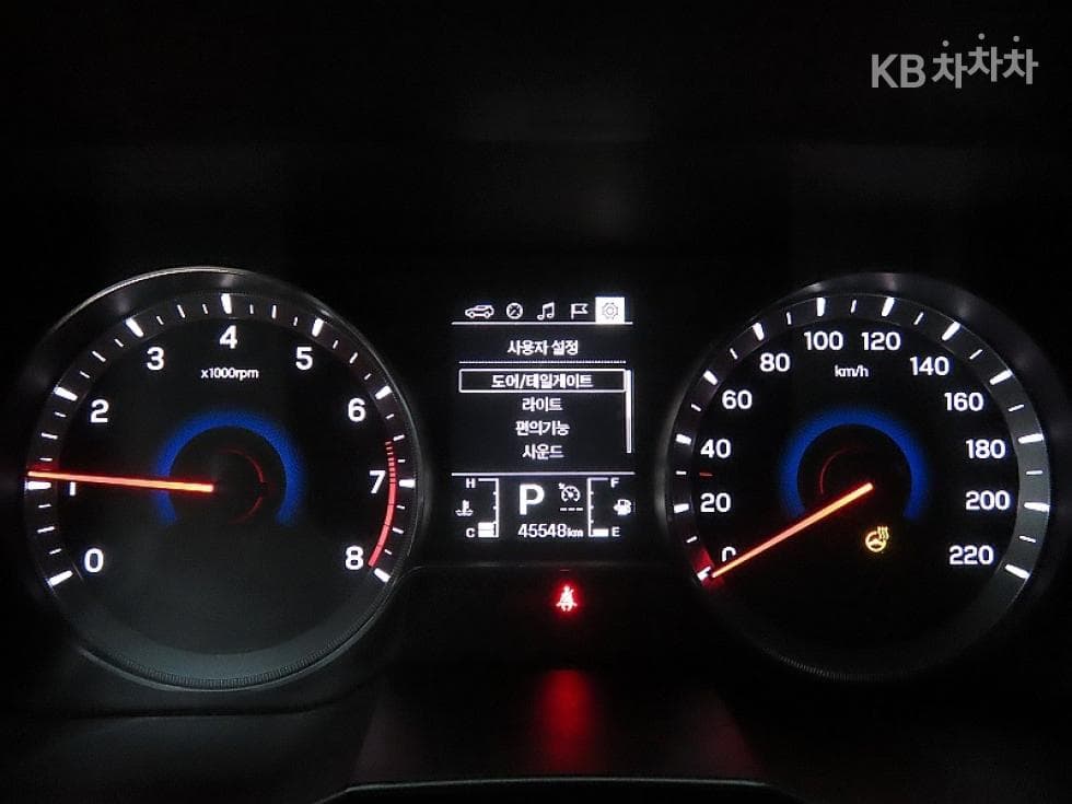 KG Mobility Very New (facelift/refresh; particularly for Tivoli) TivoliGasoline V5 2WD Standard - 8