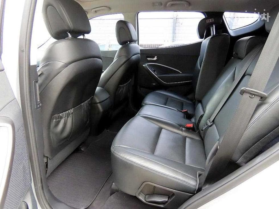 Hyundai Santa Fe DMHyundai R-engine 2.0 diesel 2WD PREMIUM Standard - 6