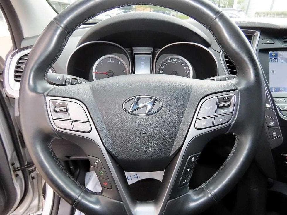 Hyundai Santa Fe DMHyundai R-engine 2.0 diesel 2WD PREMIUM Standard - 8